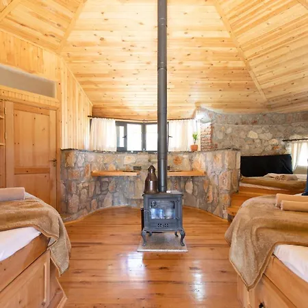 Babakamp Eco Ranch & Retreat